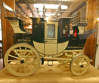 coach 350.jpg